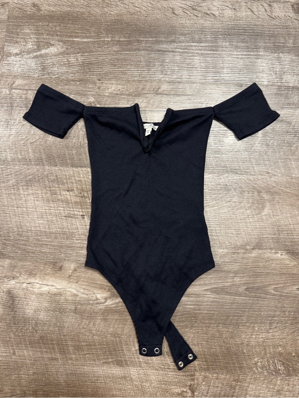Express Ribbed Black Off Shoulder BodySuit Size Small